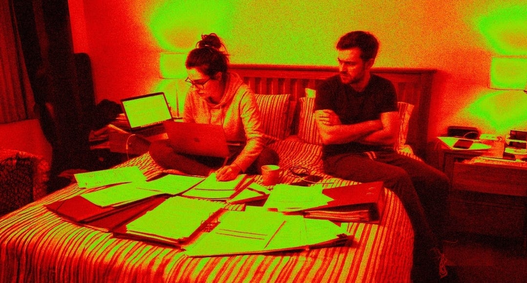 Lavoro stabile, coppia stabile. Lavoro precario, poligamia