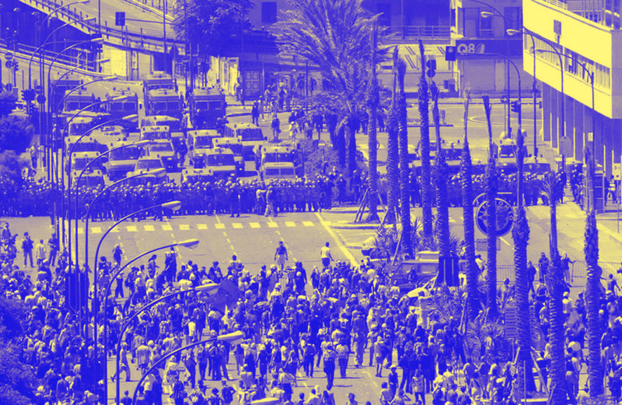 Andiamo a caricar la polizia